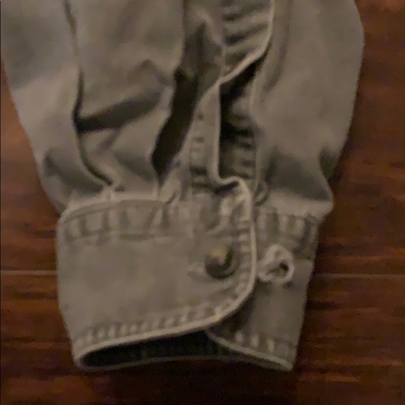 Denver Hayes button up - Picture 2 of 7